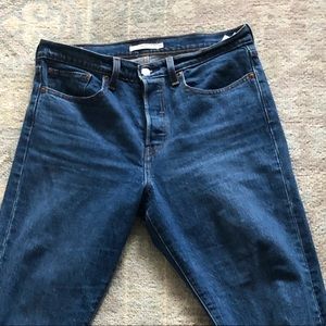 Levi’s wedgie jeans